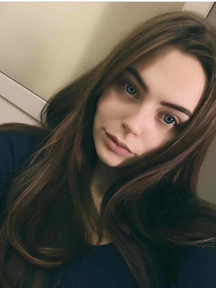 Олеся привлекальеная девушка из Антрацита цена от 2500 руб