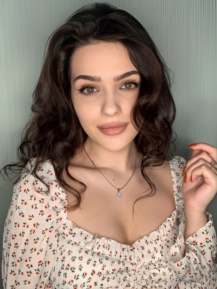 Индивидуалка Юлия, доступна для личного знакомства от 2000 руб