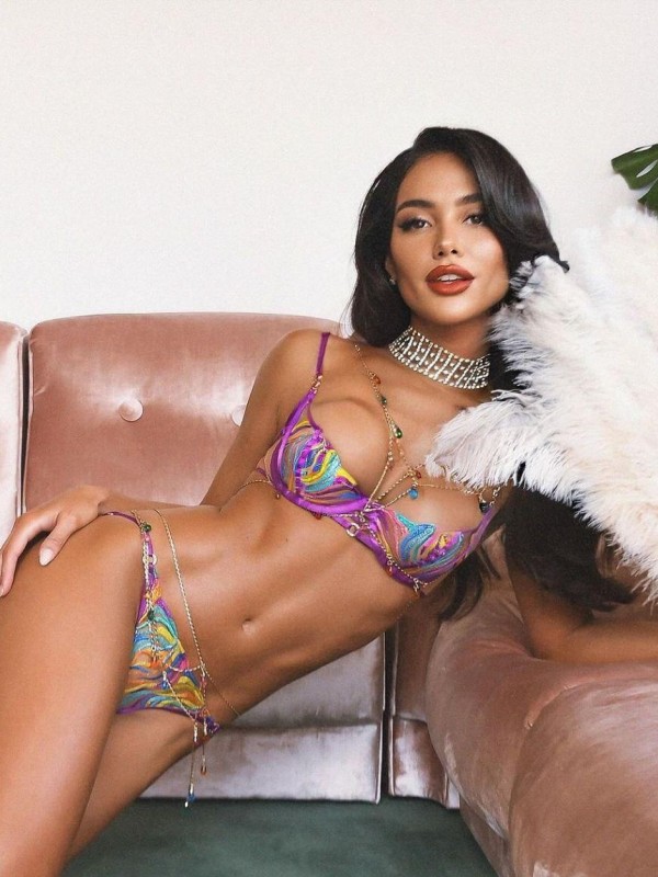 Олечка фото 4