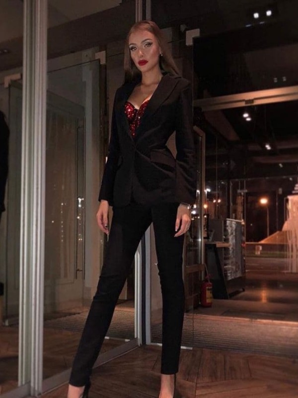 🎥 РИТОЧКА привлекательная девушка из Антрацита цена от 5000 руб